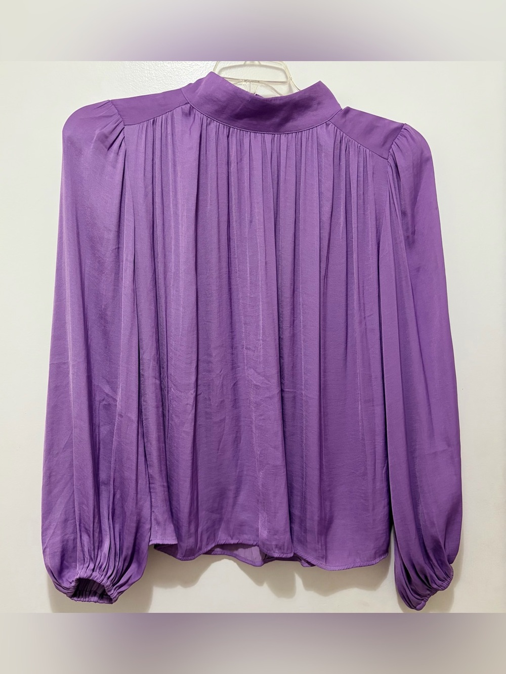 Banana Republic Factory Slit-Back Blouse Purple Dawn Medium NWT - Picture 5 of 7